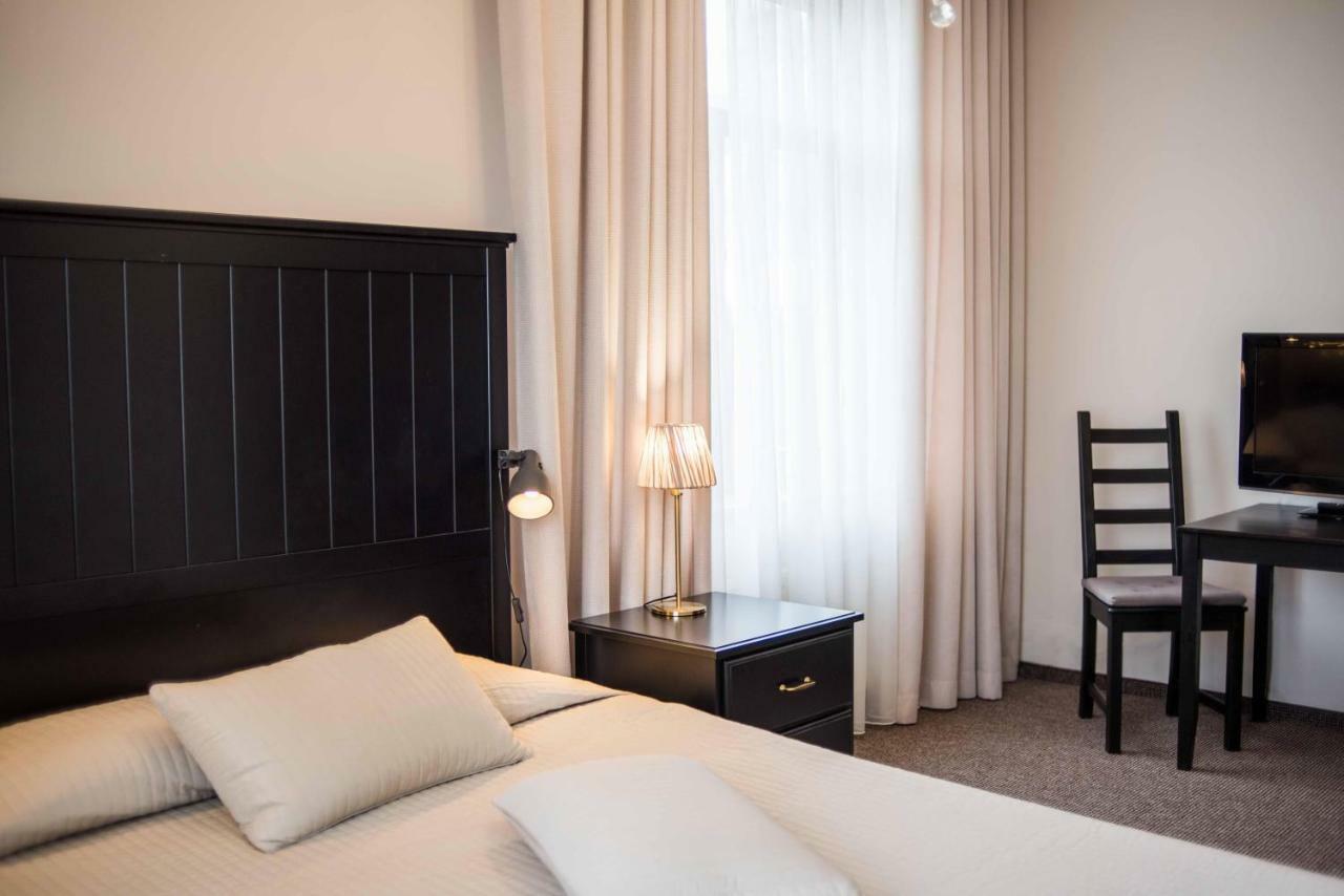 Province Hotel Cesis Exterior photo