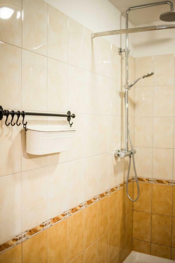 Province Hotel Cesis Exterior photo